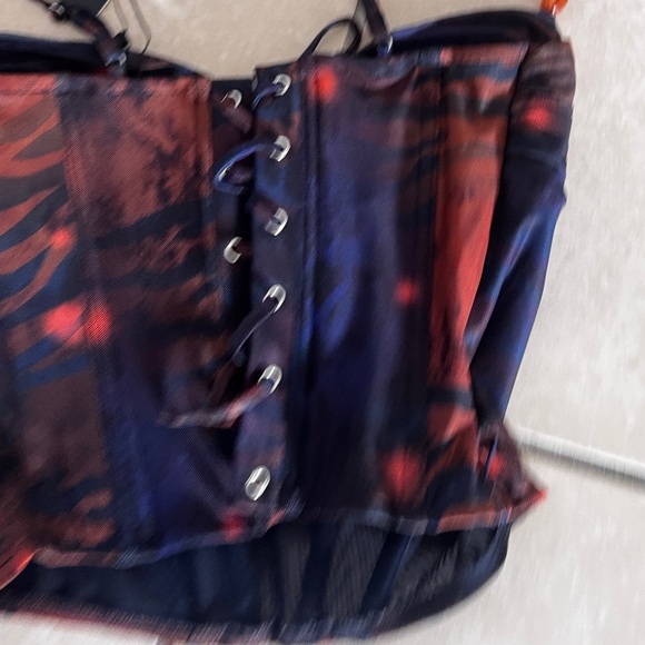 Outcast Gioconda Top Dusk Crop Corset (NWT, M) - Picture 5 of 5